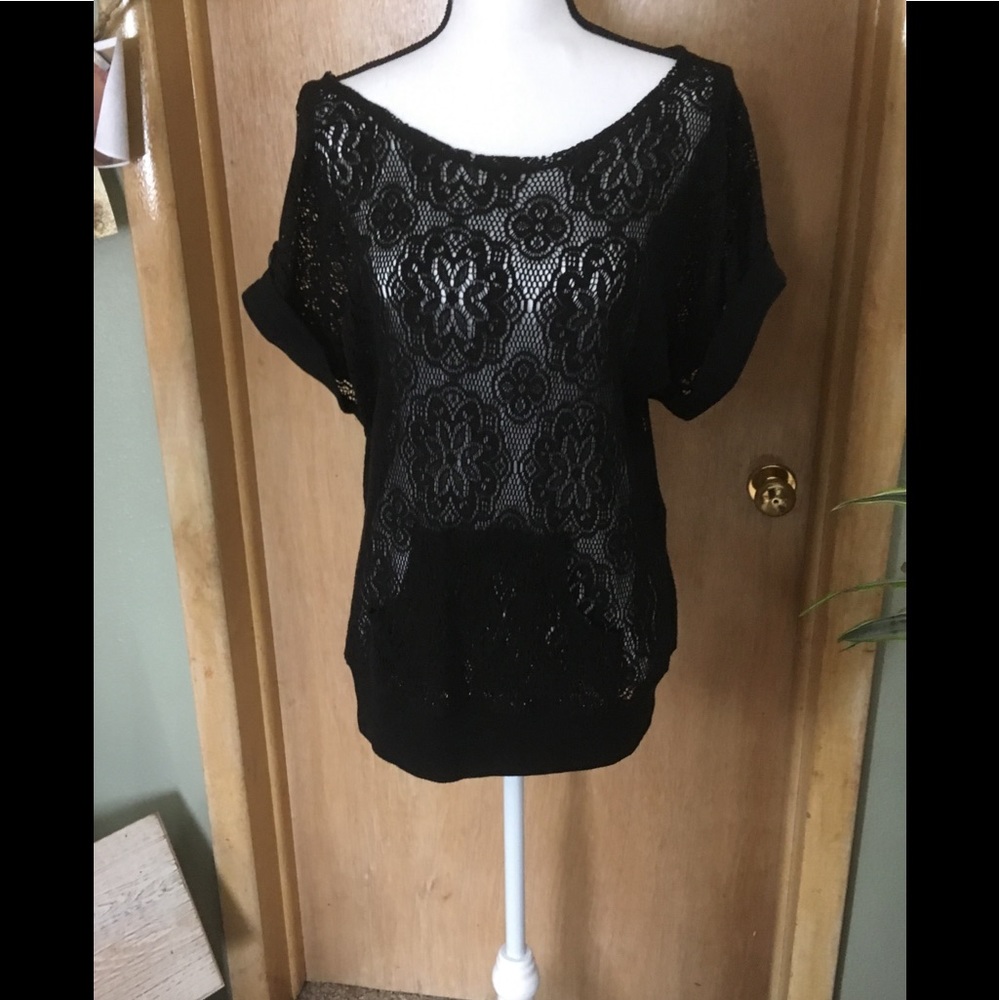 XL sheer black lace top with front pocket